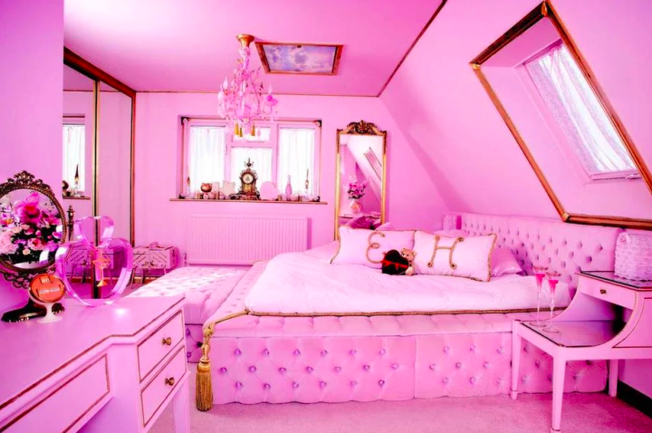 Dream of all things pink in this Essex mansion that you can